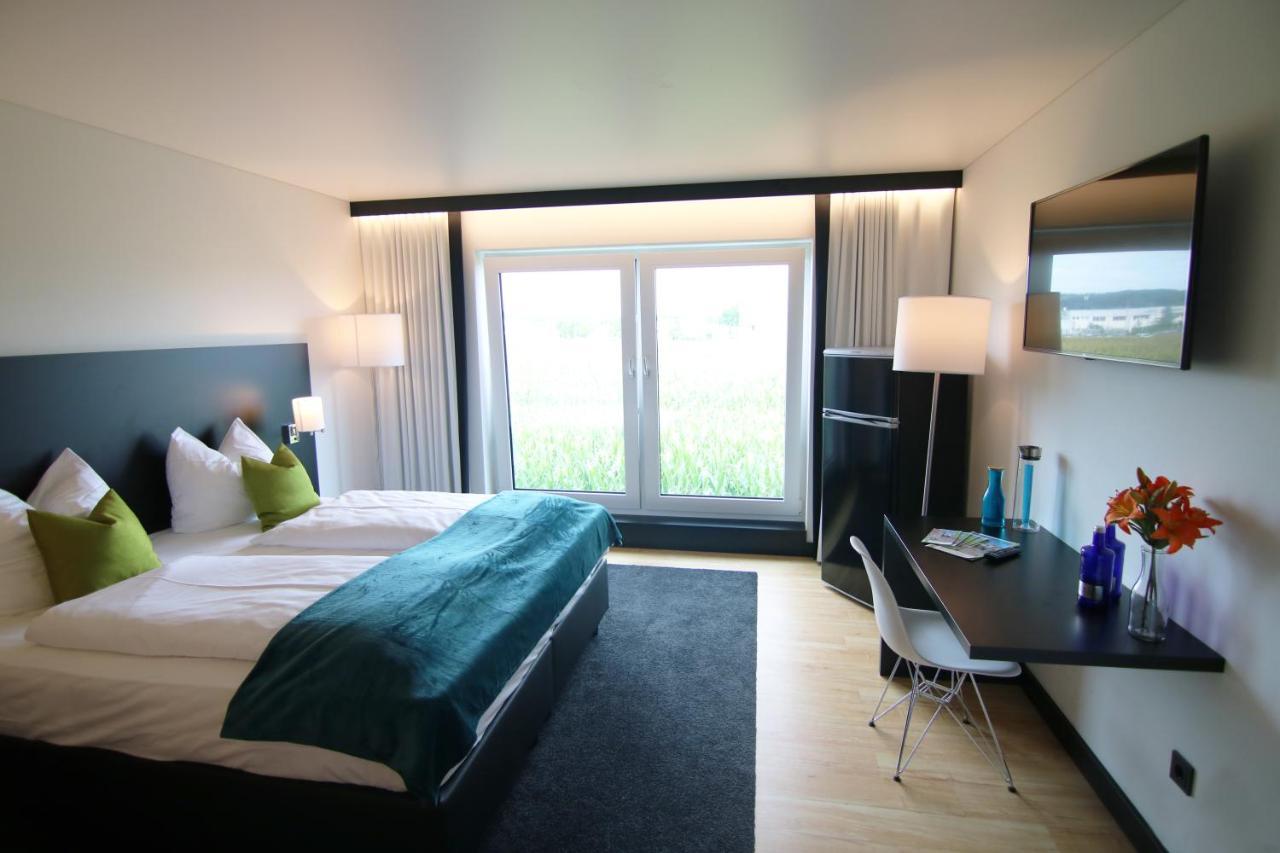 Me Hotel By Wmm Hotels Meitingen Экстерьер фото