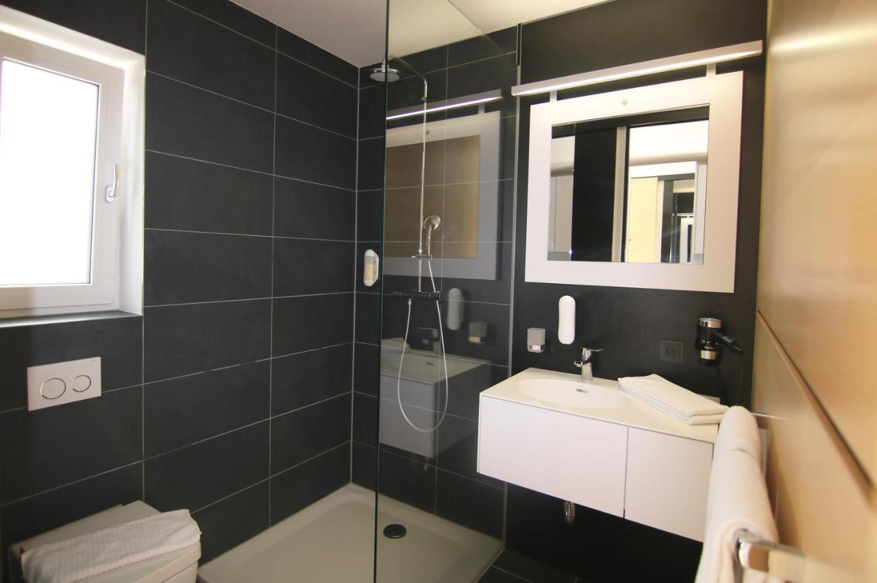 Me Hotel By Wmm Hotels Meitingen Экстерьер фото